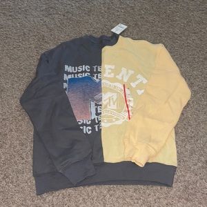 Music Television split design sweatshirt